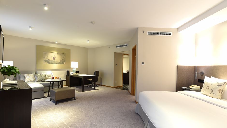 Jinling Hotel Nanjing Room