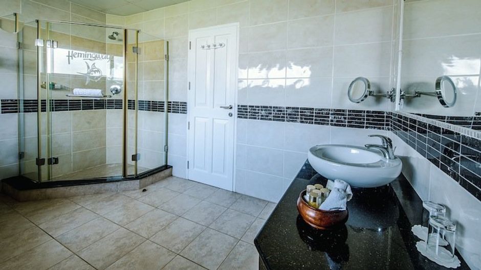 Hemingways Watamu Room