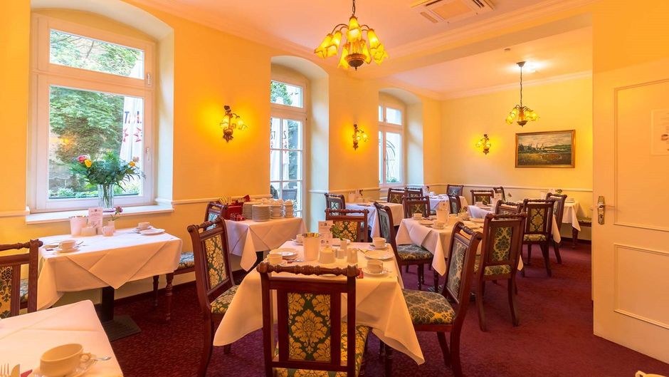 Myer's Hotel Berlin Restaurant