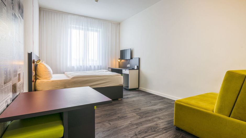 Hostel Art & Style Room