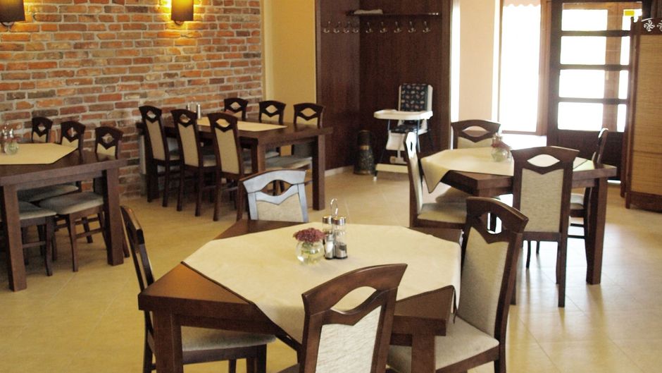 Hotel Nekla Restaurant