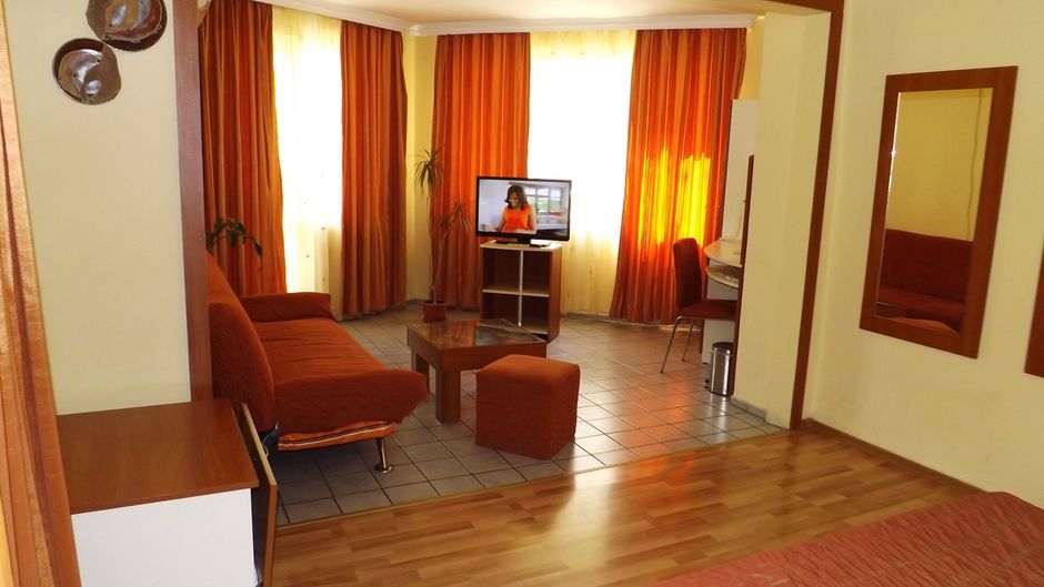 Palitra Family Hotel Room