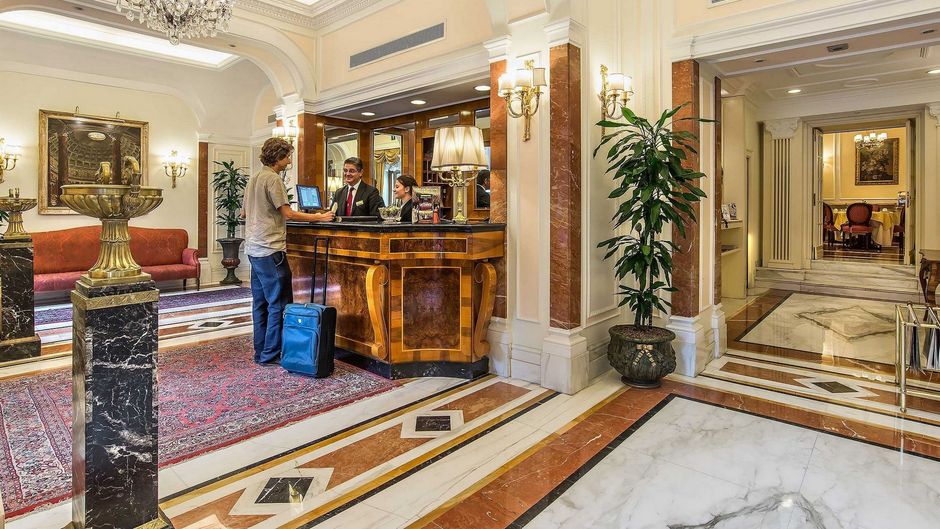 Albergo Del Senato Lobby