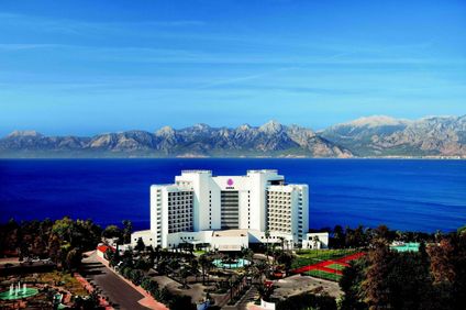 Akra Hotel
