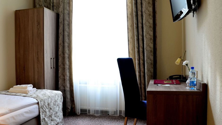 Lothus Hotel Room