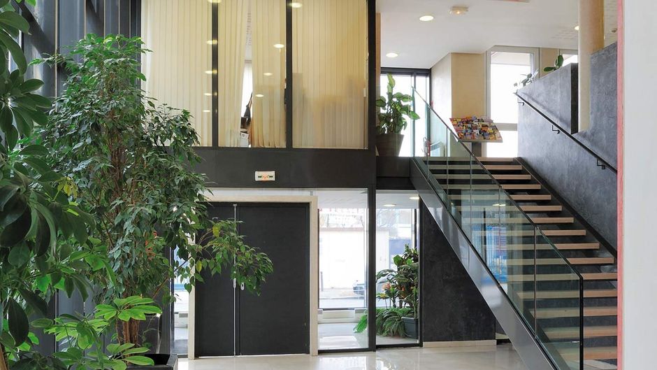 Sejours & Affaires Paris-Ivry Lobby