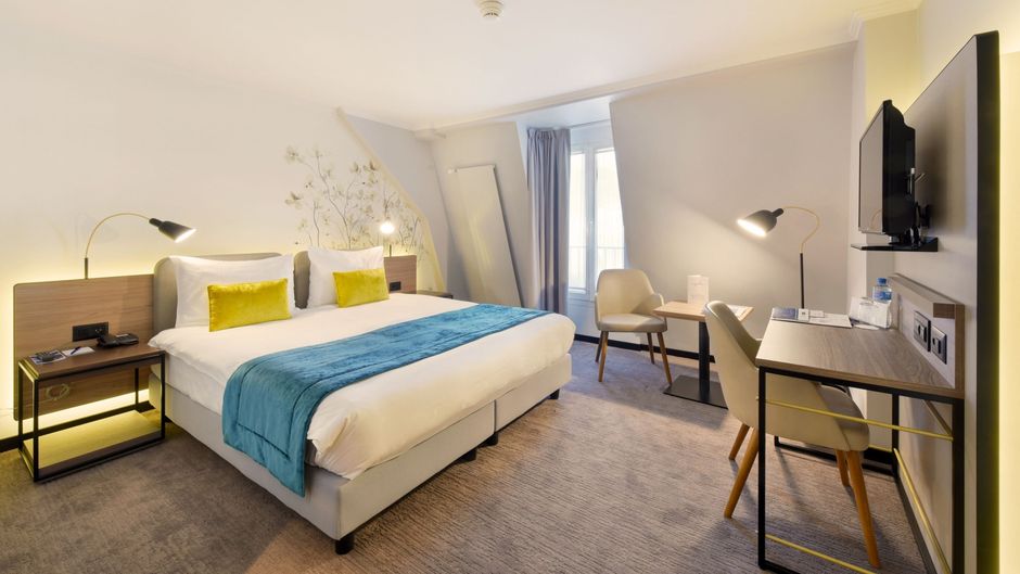 Astra Hotel Vevey Room
