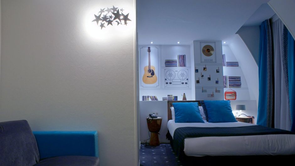 Hotel du Triangle d'Or Room