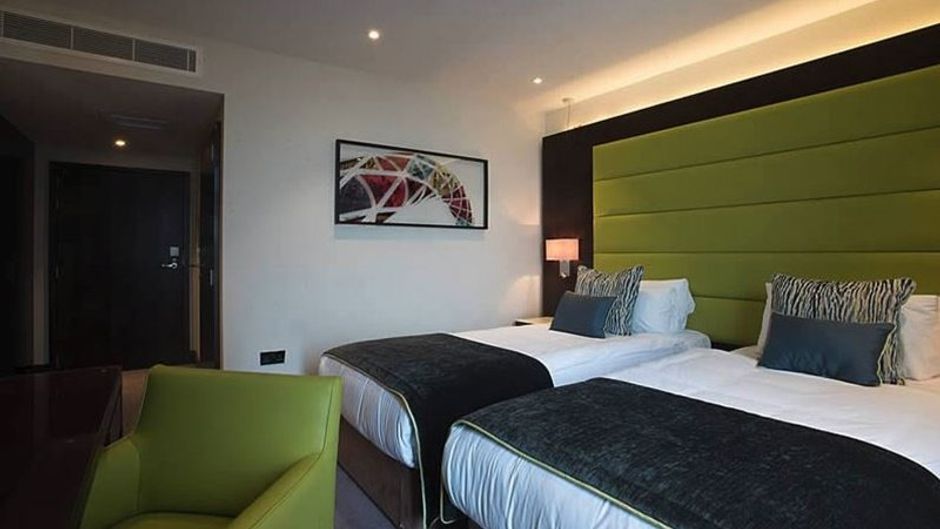 St George's Hotel Wembley Room