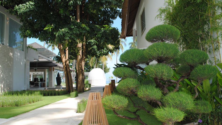 7 Secrets Resort and Retreat Exterior