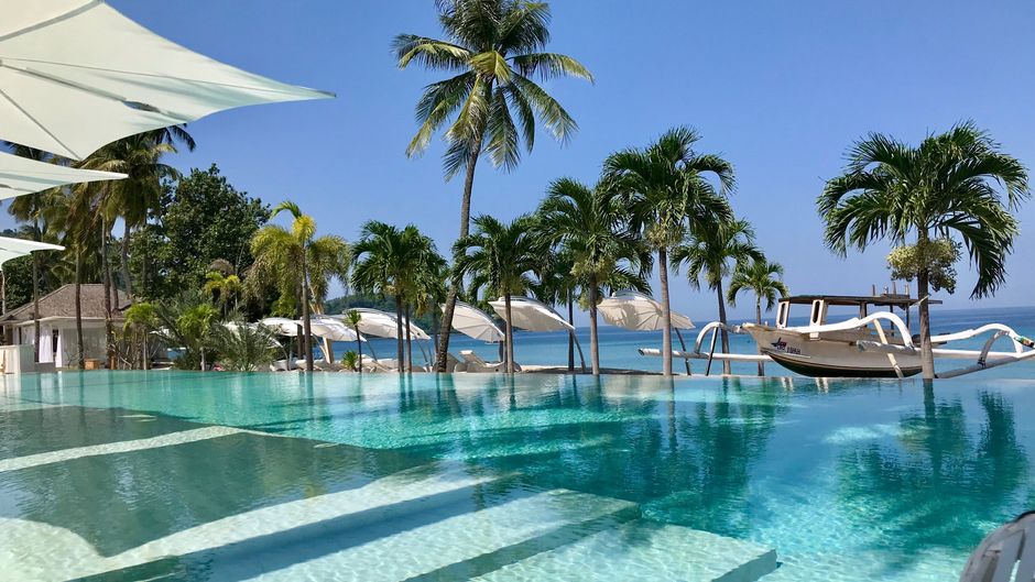 7 Secrets Resort and Retreat Pool