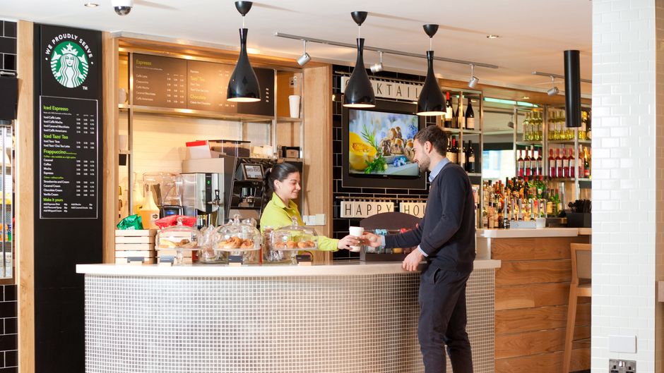 Holiday Inn Brentford Lock Restaurant