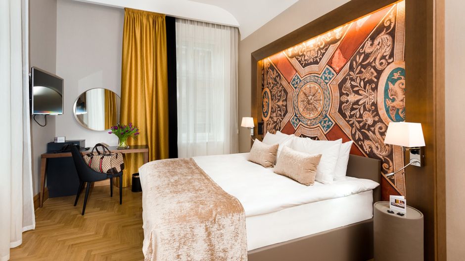 Hotel Moments Budapest Room