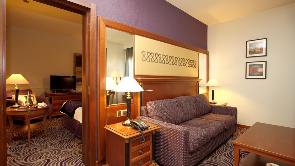 Holiday Inn Tabuk Suite