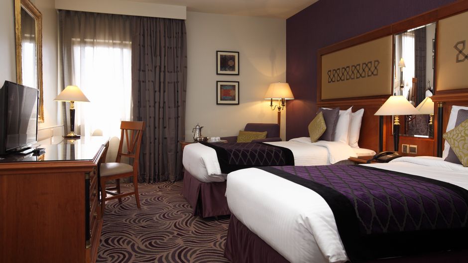 Holiday Inn Tabuk Room