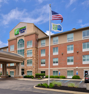 Holiday Inn Express & Suites Mason