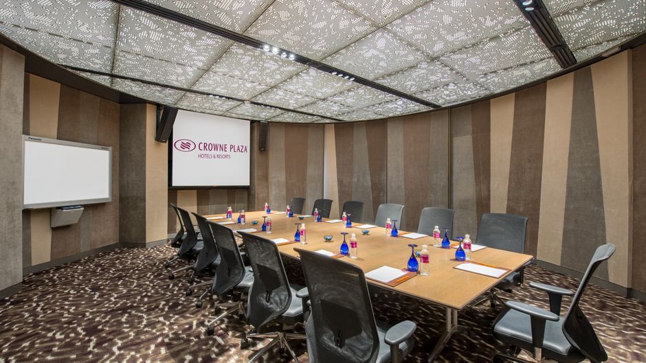 Crowne Plaza Changi Airport Meeting