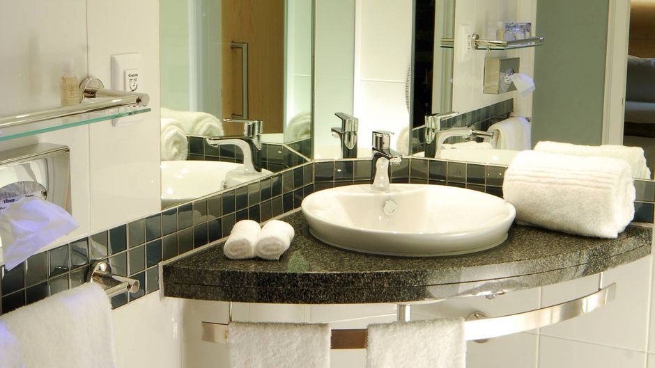 Holiday Inn Express Sandton-Woodmead Room