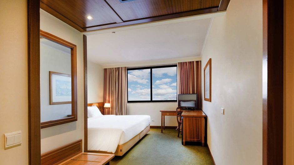 Hotel Real Parque Room