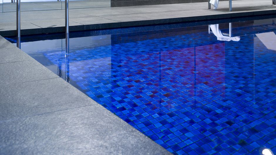 Fraser Suites Sydney Pool