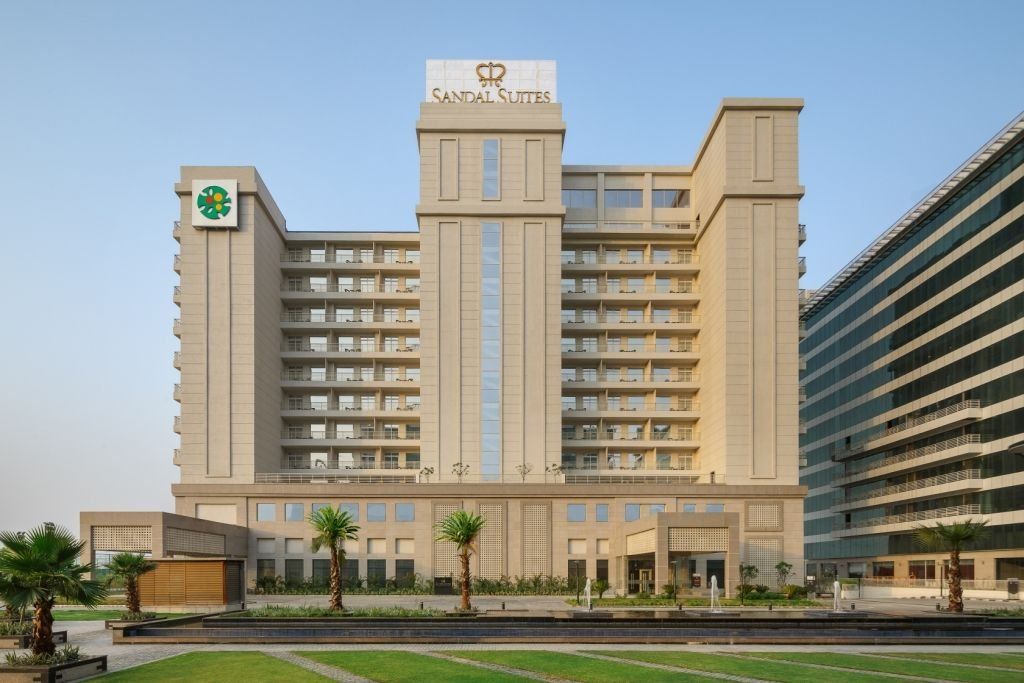 Sandal Suites by Lemon Tree Hotels NOIDA 135 SECTOR, Noida