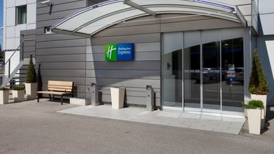 Holiday Inn Express Geneva Airport