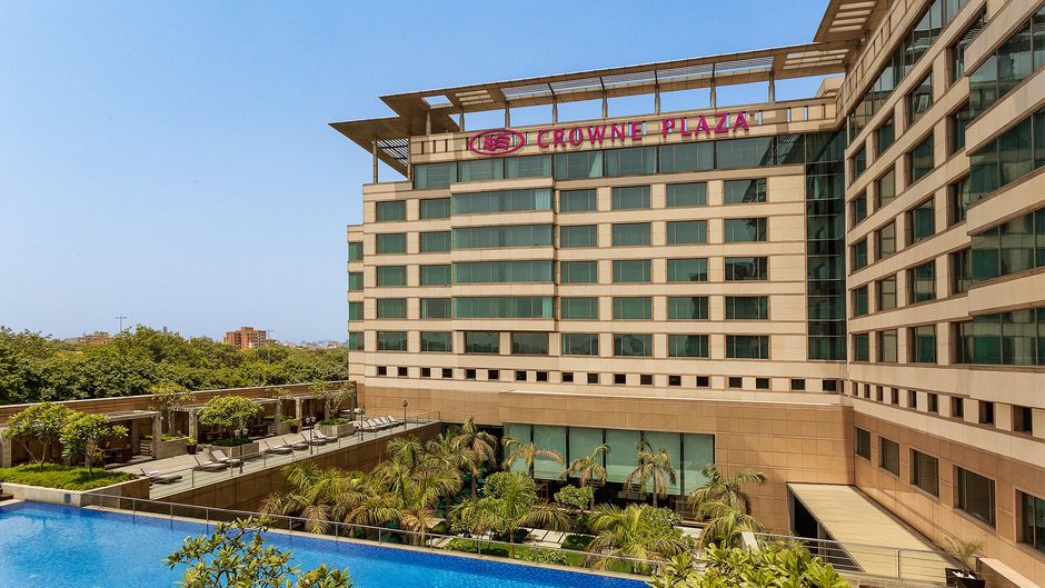 Crowne Plaza Gurgaon Exterior