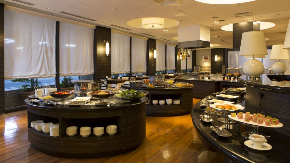 Hotel JAL City Naha Restaurant