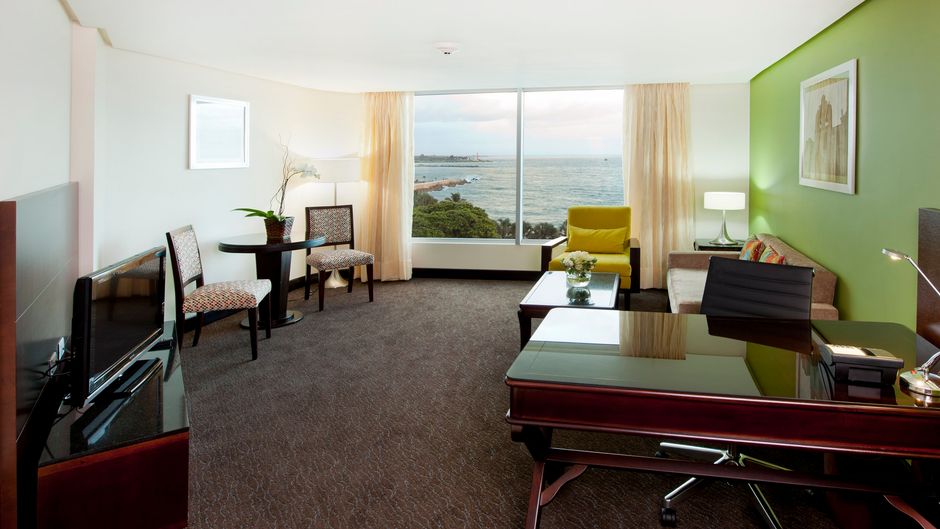 Crowne Plaza Santo Domingo Suite