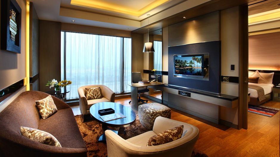 Crowne Plaza New Delhi Rohini Suite