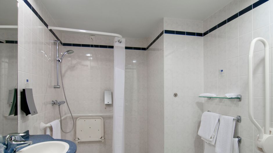 Holiday Inn Express Antwerp North Room