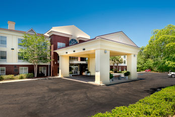 Holiday Inn Express & Suites Daphne