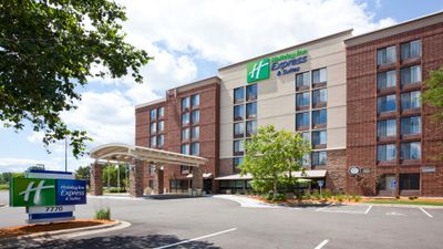 Holiday Inn Express & Stes Bloomington W