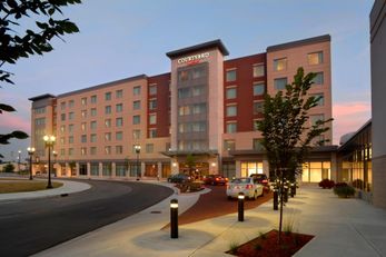 Courtyard Muncie at Horizon Conv Ctr