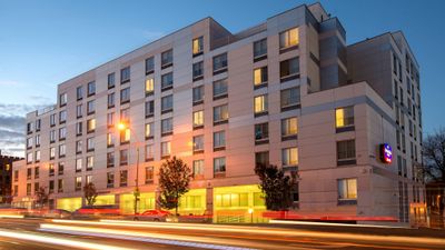 SpringHill Suites New York LaGuardia Apt