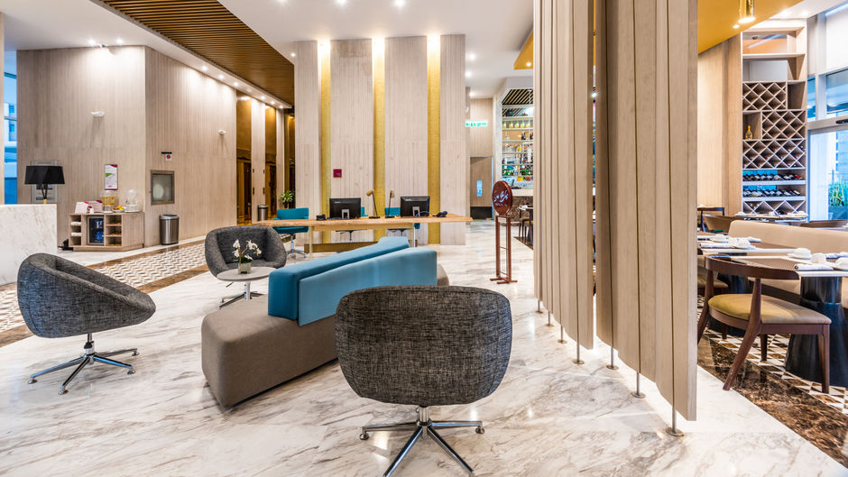 Crowne Plaza Barranquilla Lobby