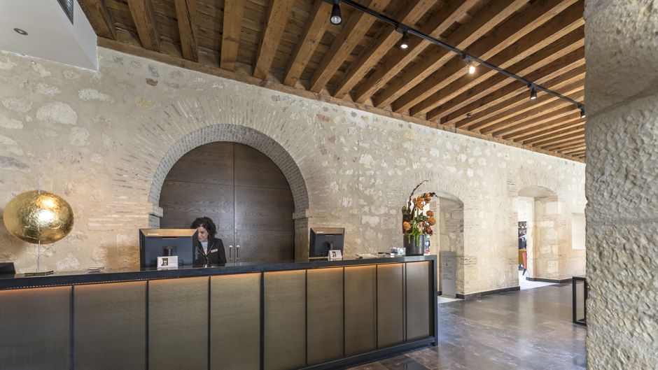 Aurea Convento Capuchinos Lobby