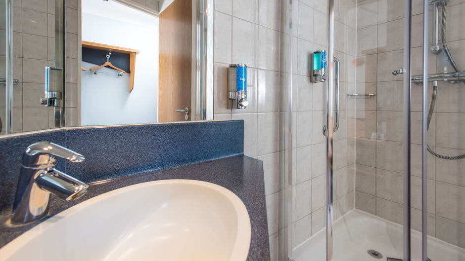Holiday Inn Express Stoke on Trent Room