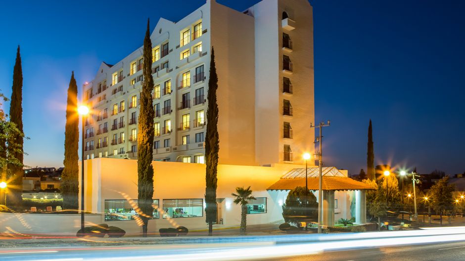 Fiesta Inn Chihuahua Exterior