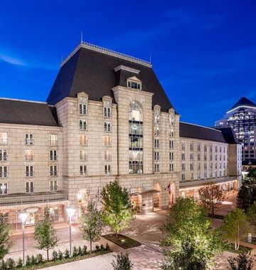 Hotel Crescent Court