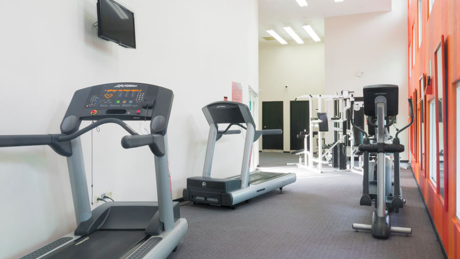 Holiday Inn Monterrey Parque Fundidora Health Club