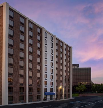 Candlewood Suites Alexandria West