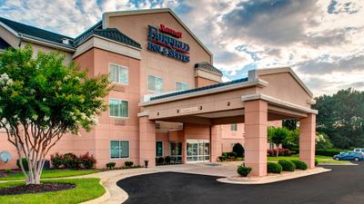 Fairfield Inn & Suites