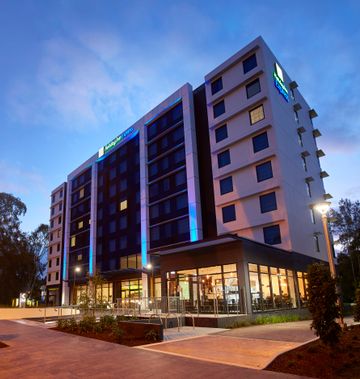 Holiday Inn Express Sydney Macquarie Pk