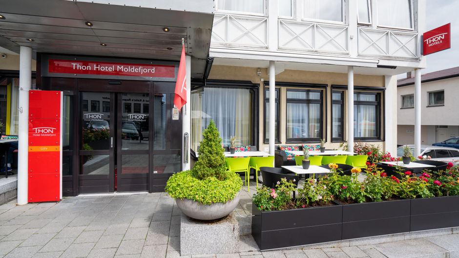 Thon Hotel Moldefjord Exterior