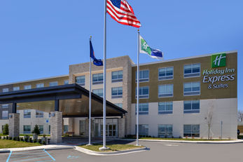 Holiday Inn Express & Suites Farmington