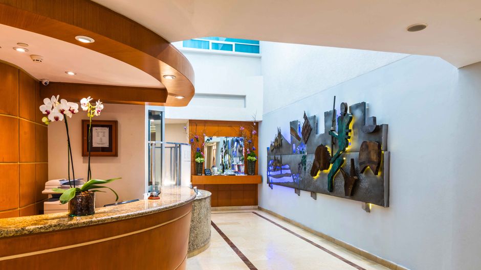 Eurostars Zona Rosa Suites Lobby