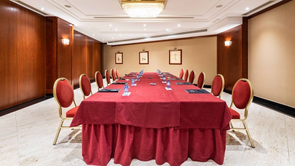 Eurostars Gran Hotel Santiago Meeting