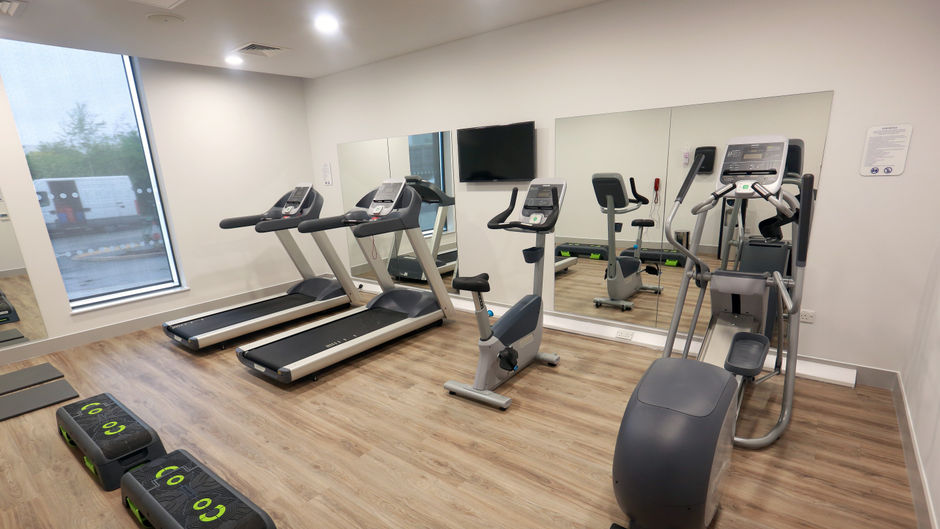 Holiday Inn Express TRAFFORDCITY Health Club