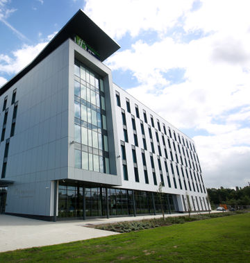 Holiday Inn Express TRAFFORDCITY